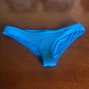 Blue ribbed L space bikini bottoms